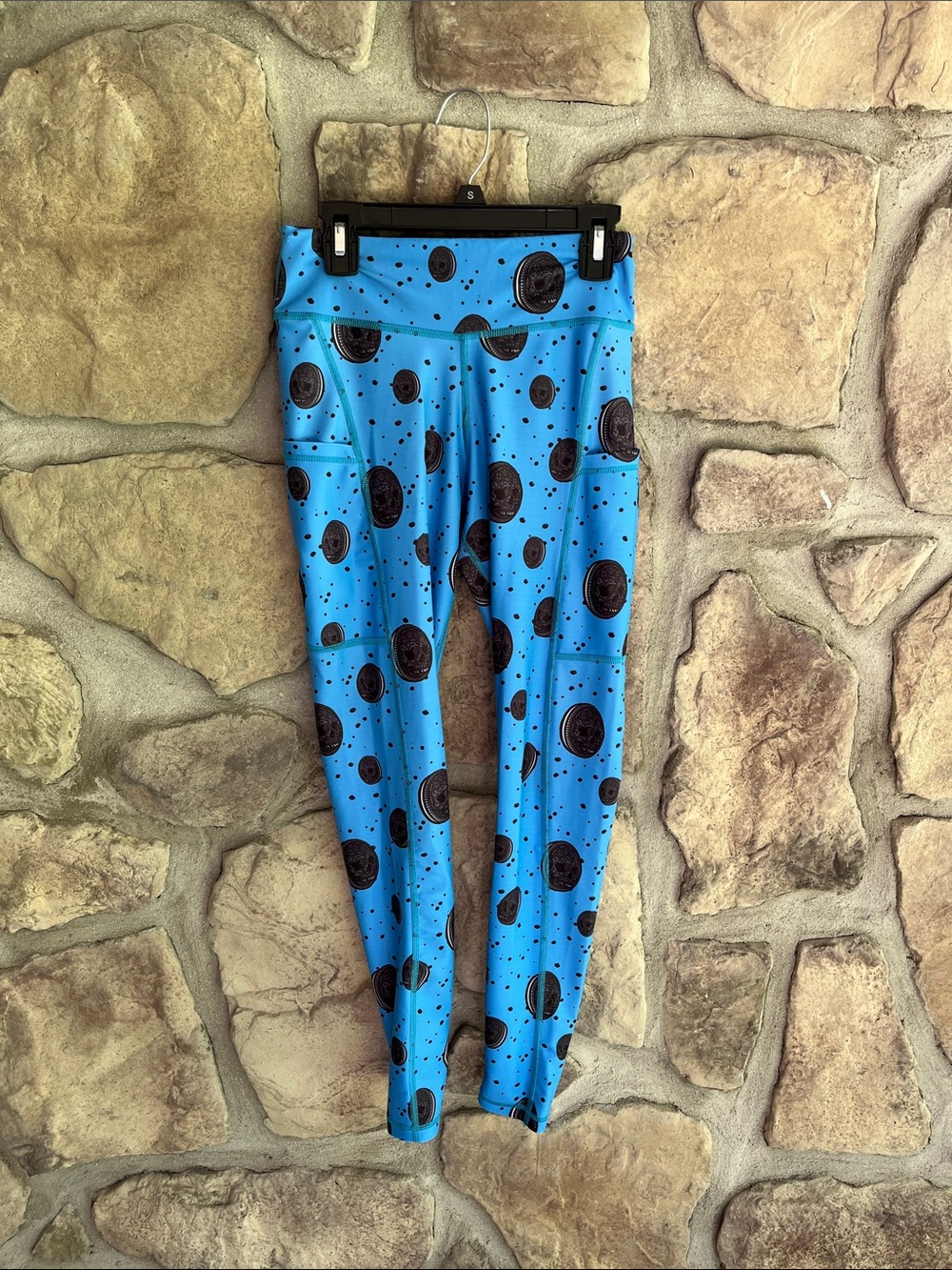 Feed Me Fight Me - Blue Skull Cookie Leggings